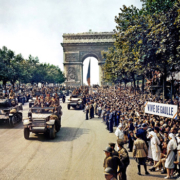 1944-Paris-liberated